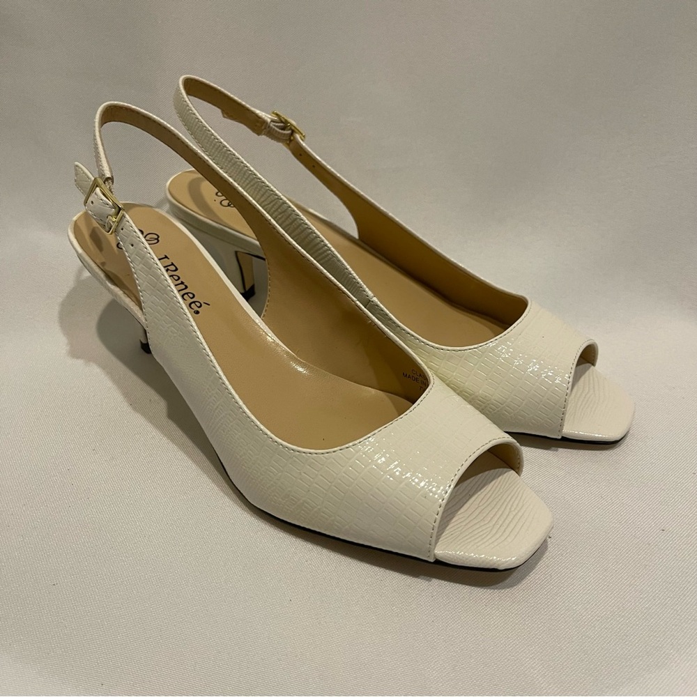 J. Reneè classie‎ white slim back heel size 7 1/2 N